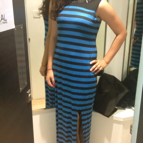 Full length slit dress - Picture 8 of 9